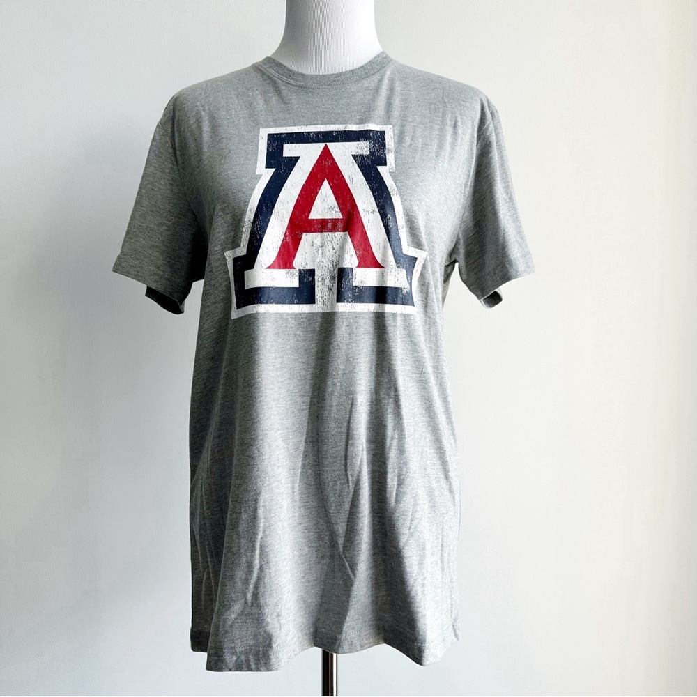 Arizona Wildcats T-Shirt Mens Medium E5 Tee Shirt NCAA Basketball March Madness